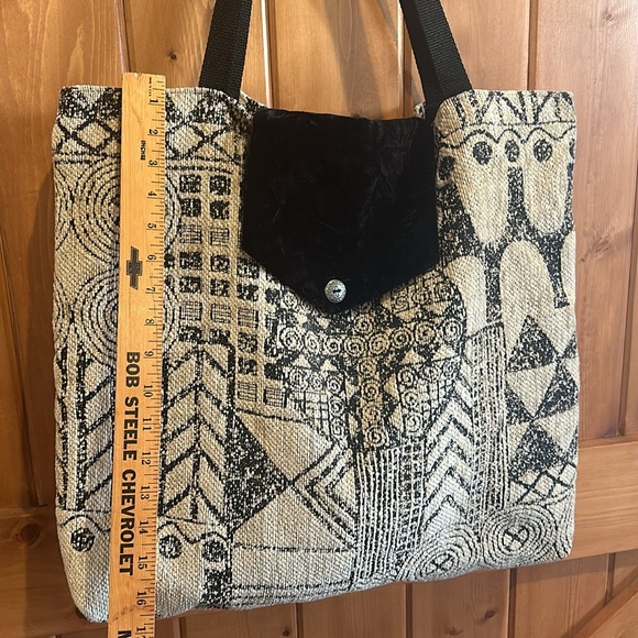 Beautiful cream black artsy tote bag weekender cruise beach - Picture 6 of 9